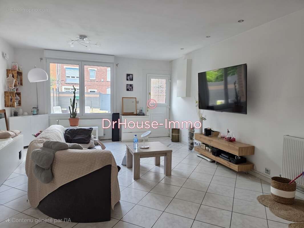 Maison à HELLEMMES-LILLE