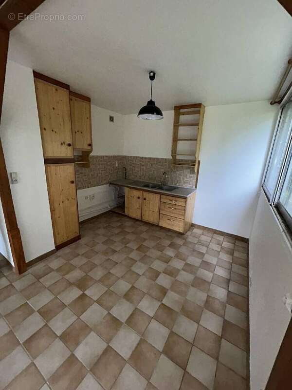 Appartement à SAVIGNY-SUR-ORGE