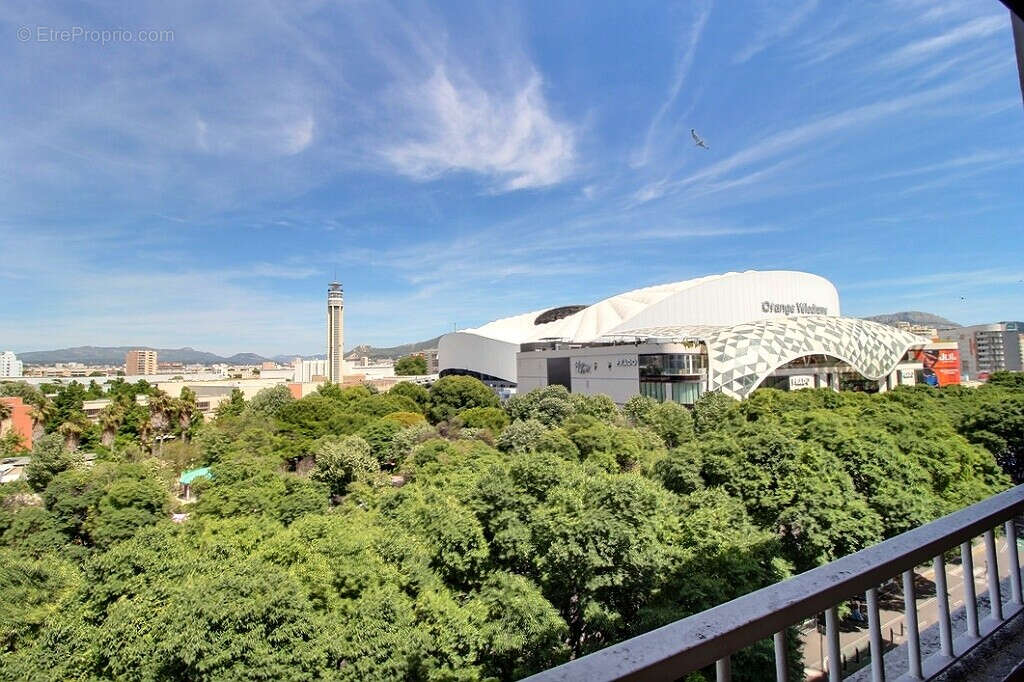 Appartement à MARSEILLE-8E