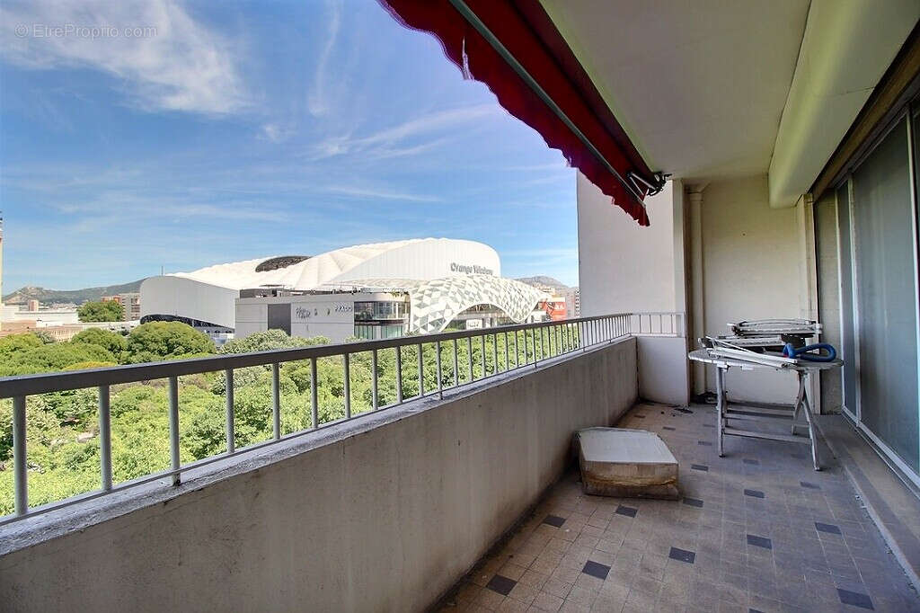 Appartement à MARSEILLE-8E