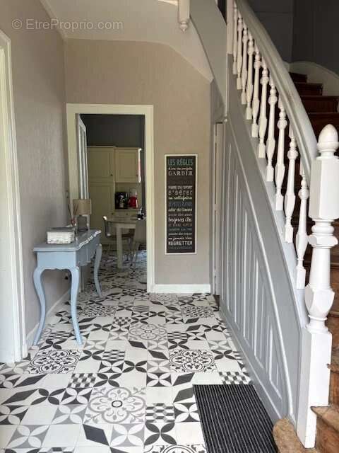 Maison à SAINT-JUNIEN