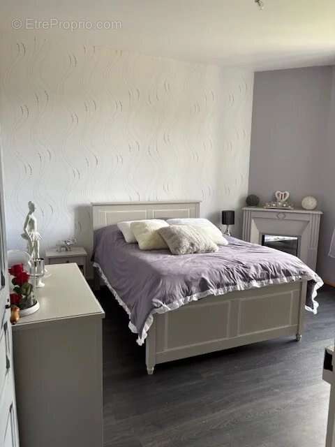 Maison à SAINT-JUNIEN