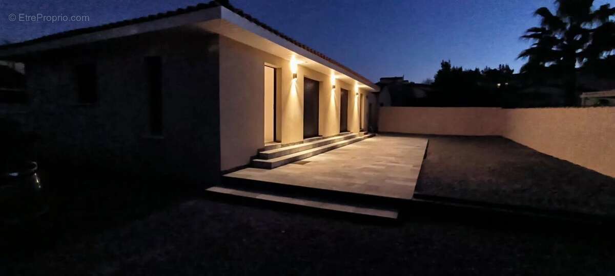 Maison à SALLES-D&#039;AUDE