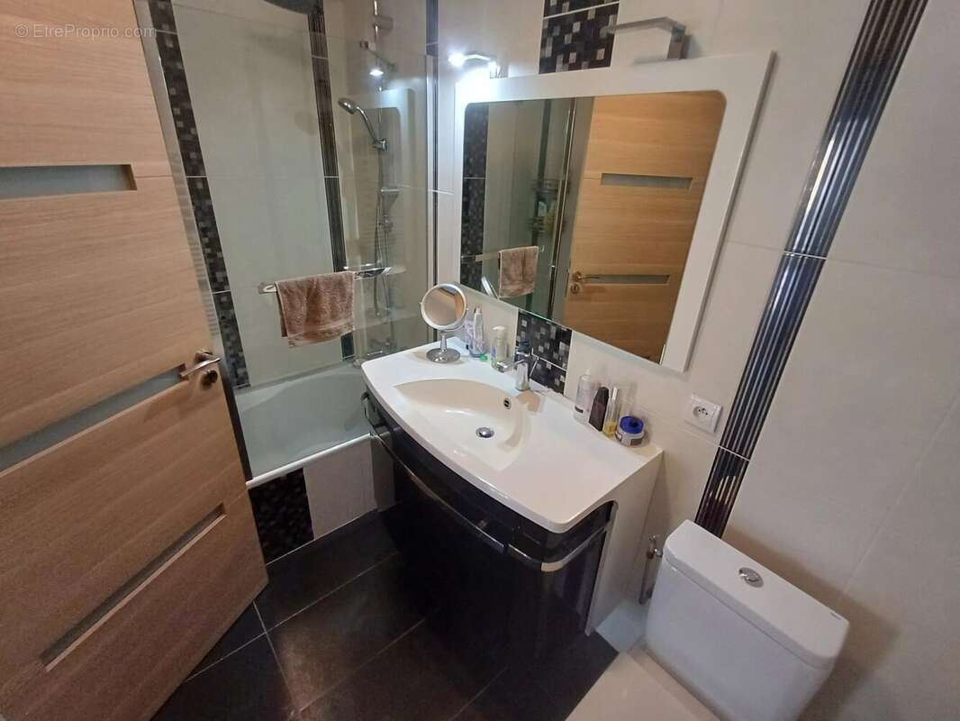 Appartement à BEAULIEU-SUR-MER