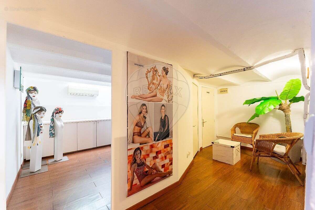 Commerce à MARSEILLE-8E