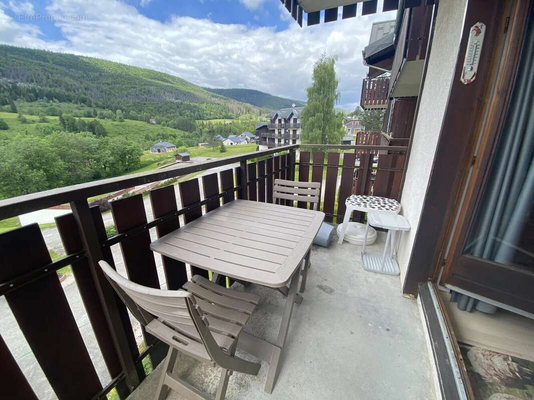 Appartement à LELEX