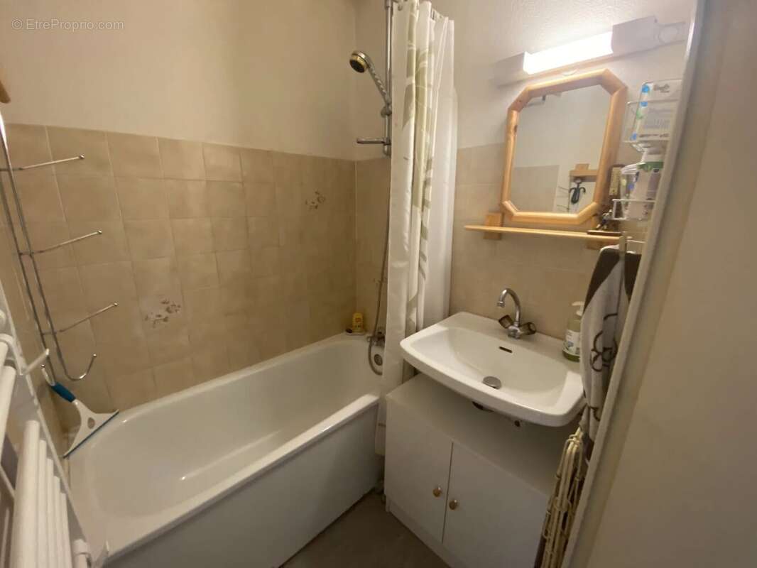 Appartement à LELEX