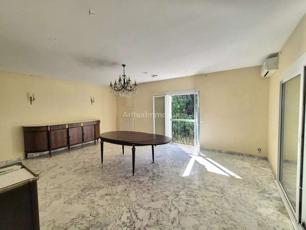 Maison à DRAGUIGNAN