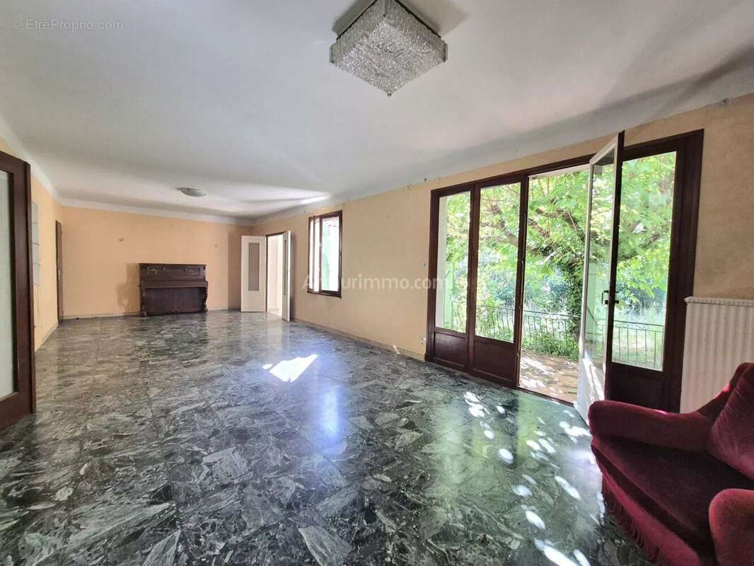 Maison à DRAGUIGNAN