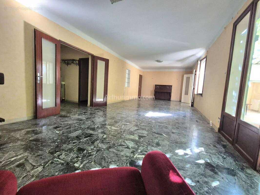 Maison à DRAGUIGNAN