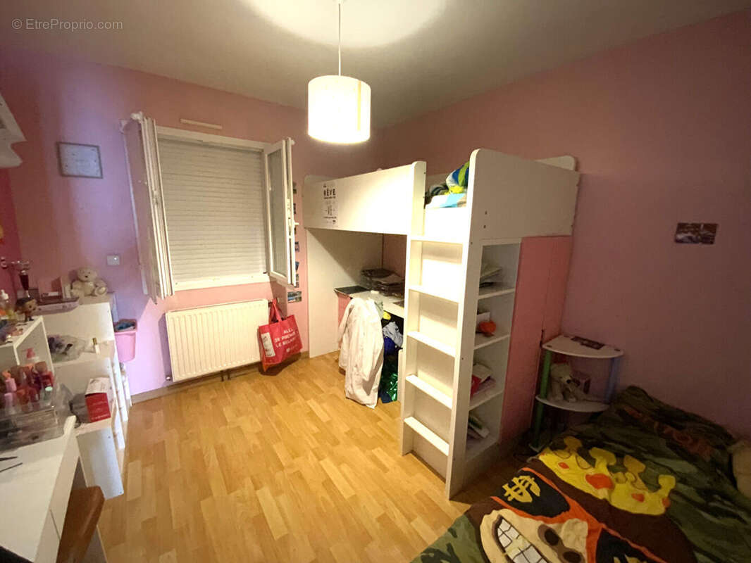 Maison à SAINT-SERNIN-DU-BOIS