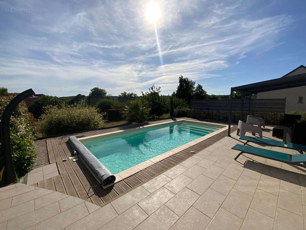 Maison à SAINT-SERNIN-DU-BOIS