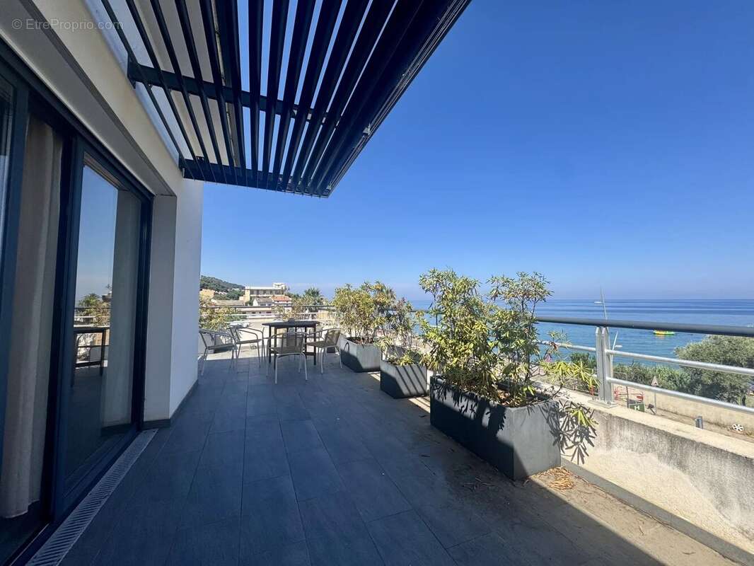 Appartement à SANTA-MARIA-DI-LOTA