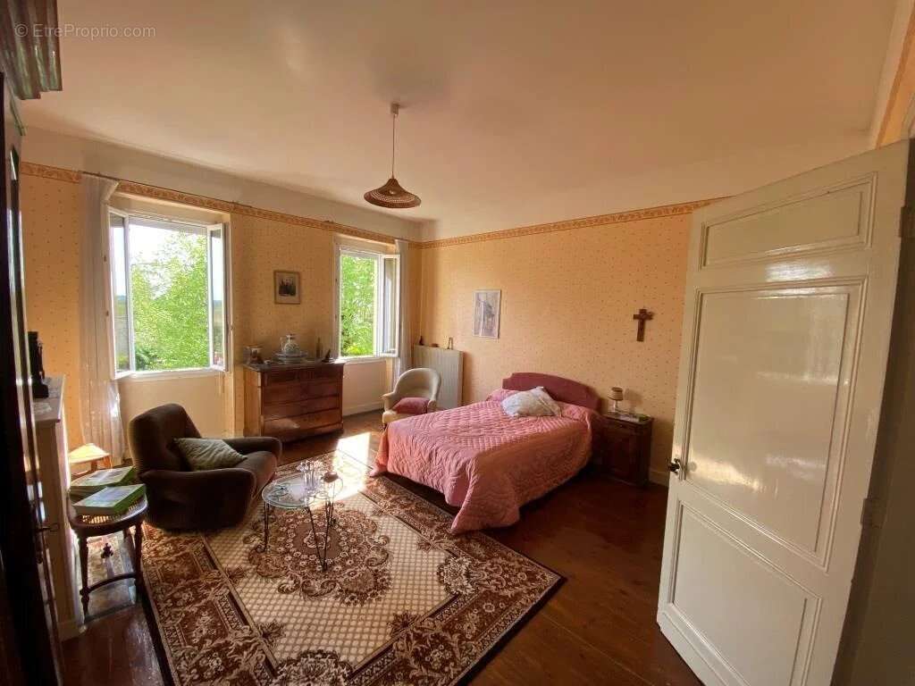 Maison à SAINT-SAVIN