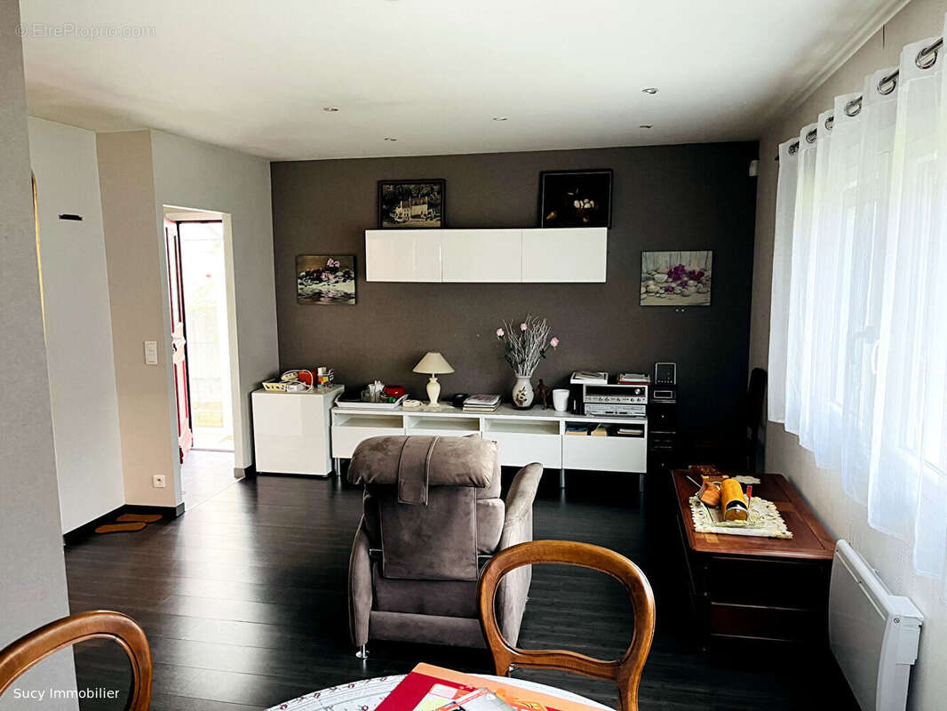 Maison à BOISSY-SAINT-LEGER