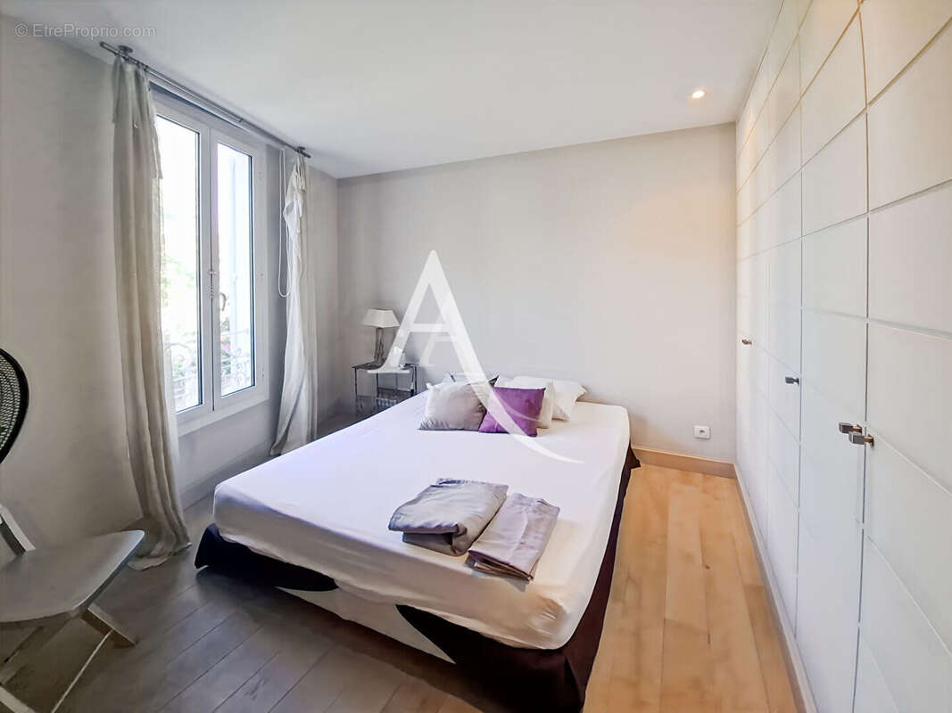 Appartement à LE CANNET