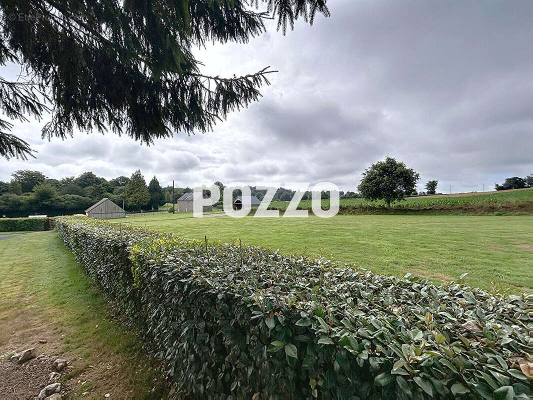 Maison à SAINT-SEVER-CALVADOS