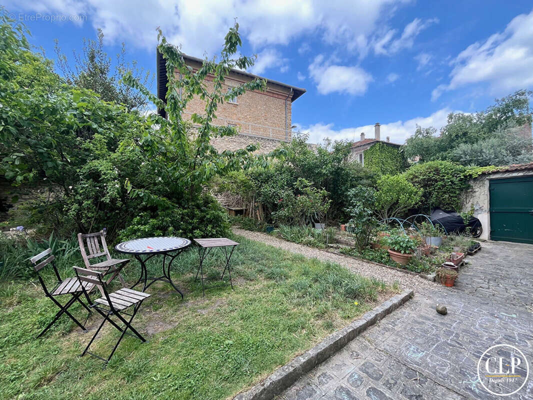 Appartement à FONTENAY-SOUS-BOIS