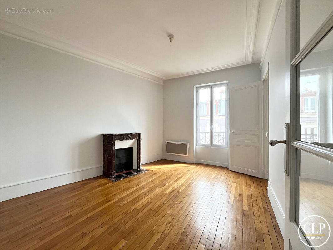 Appartement à FONTENAY-SOUS-BOIS
