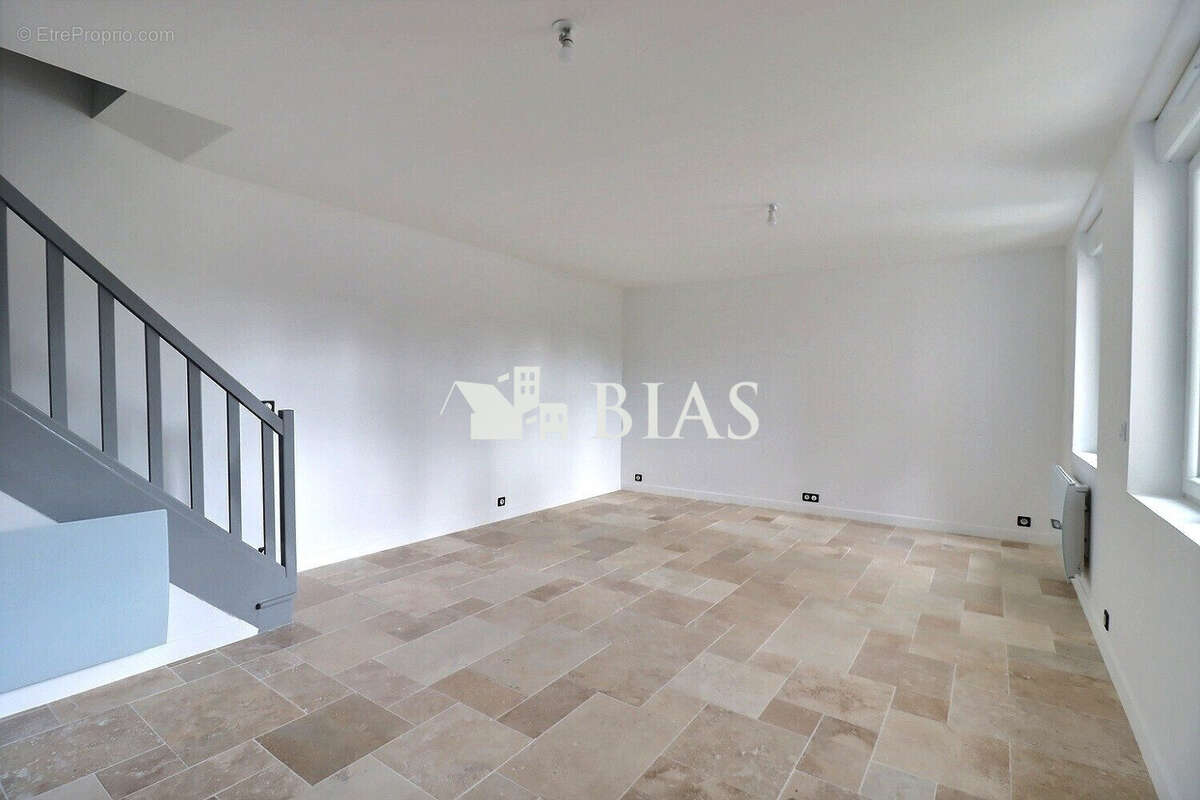 Maison à PONT-L'EVEQUE