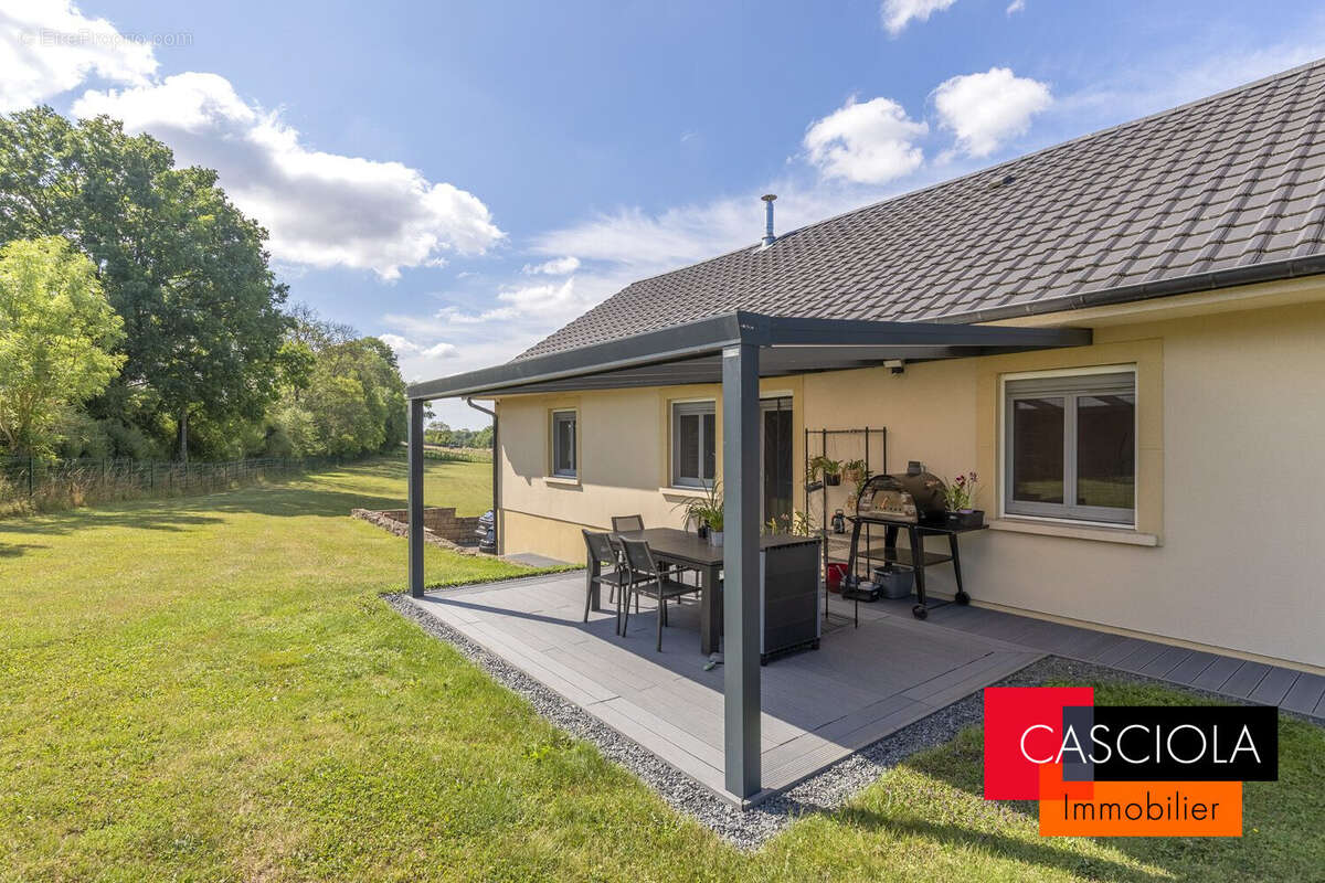 Maison à BIONVILLE-SUR-NIED