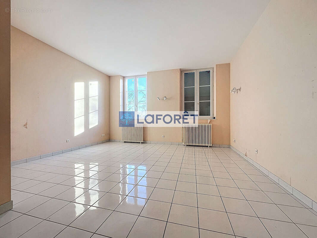 Appartement à CHAUMONT