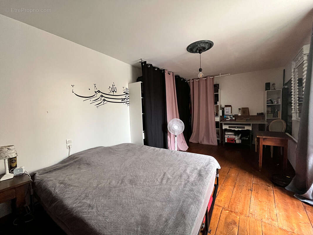 Maison à SAINT-PIERRE-LE-MOUTIER