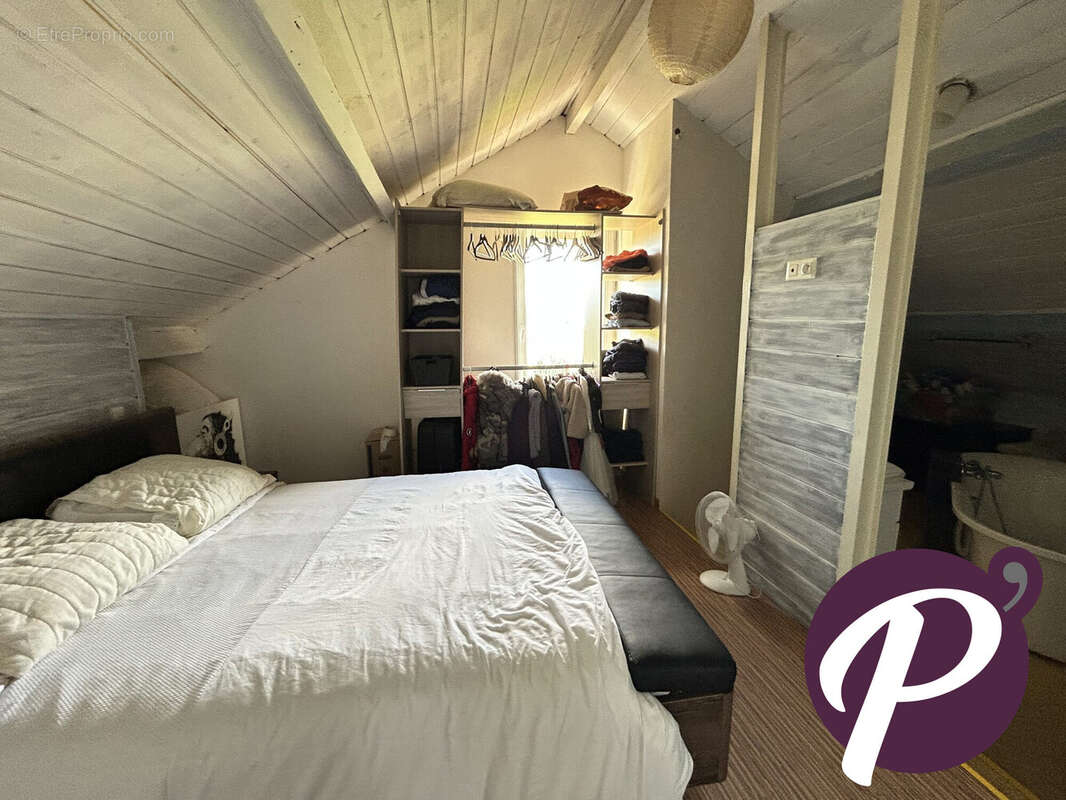 Maison à LAMONZIE-SAINT-MARTIN