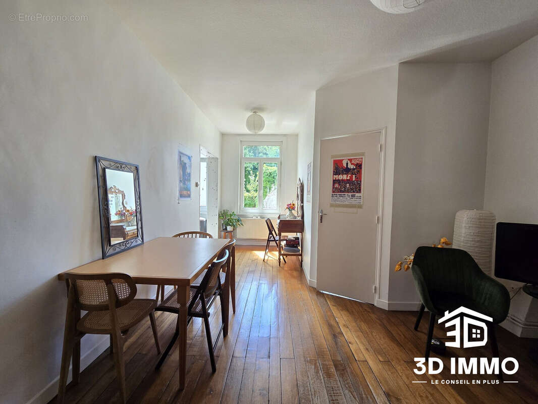 Appartement à AVESNES-SUR-HELPE