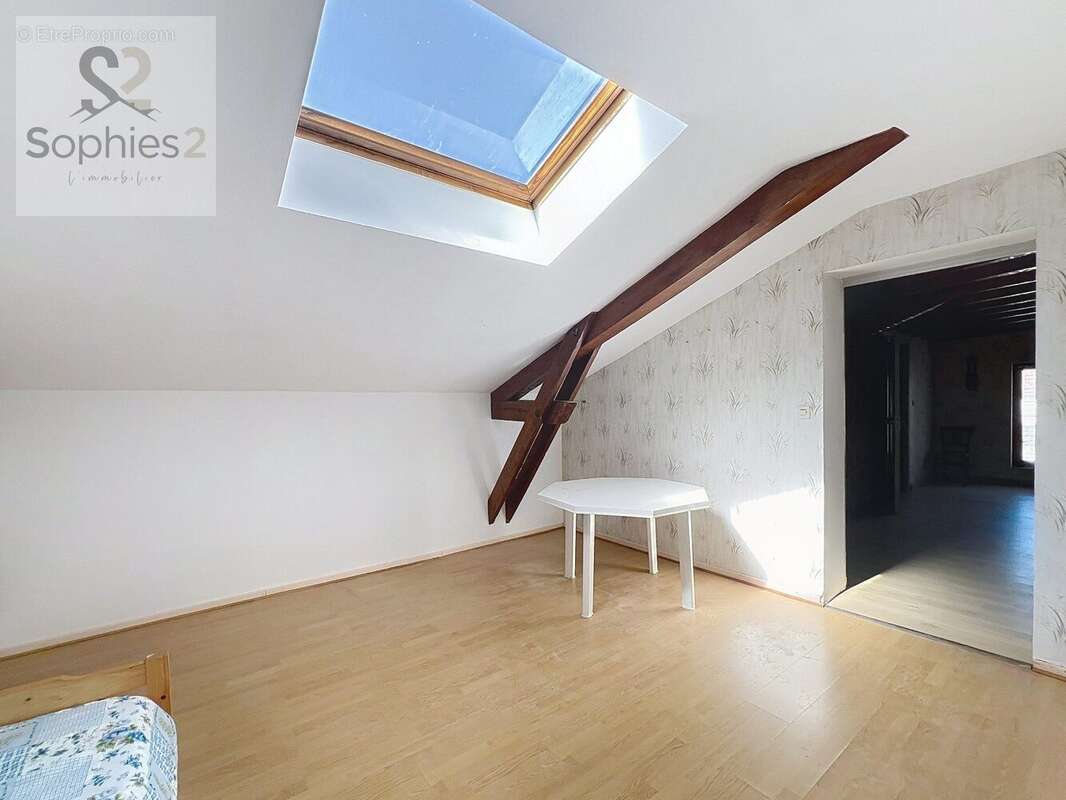 Maison à VARCES-ALLIERES-ET-RISSET