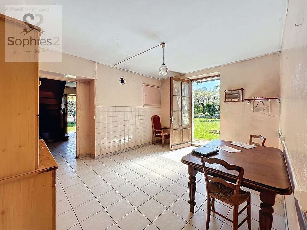 Maison à VARCES-ALLIERES-ET-RISSET