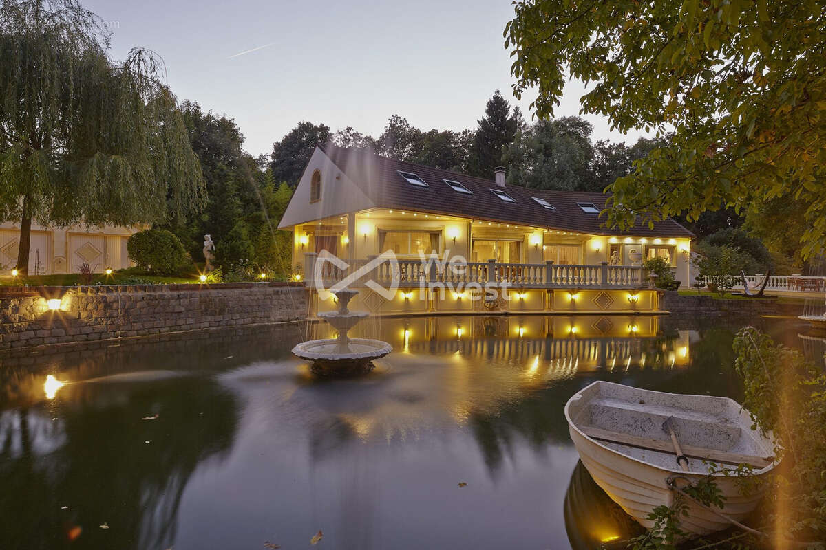 Maison à QUINCY-VOISINS