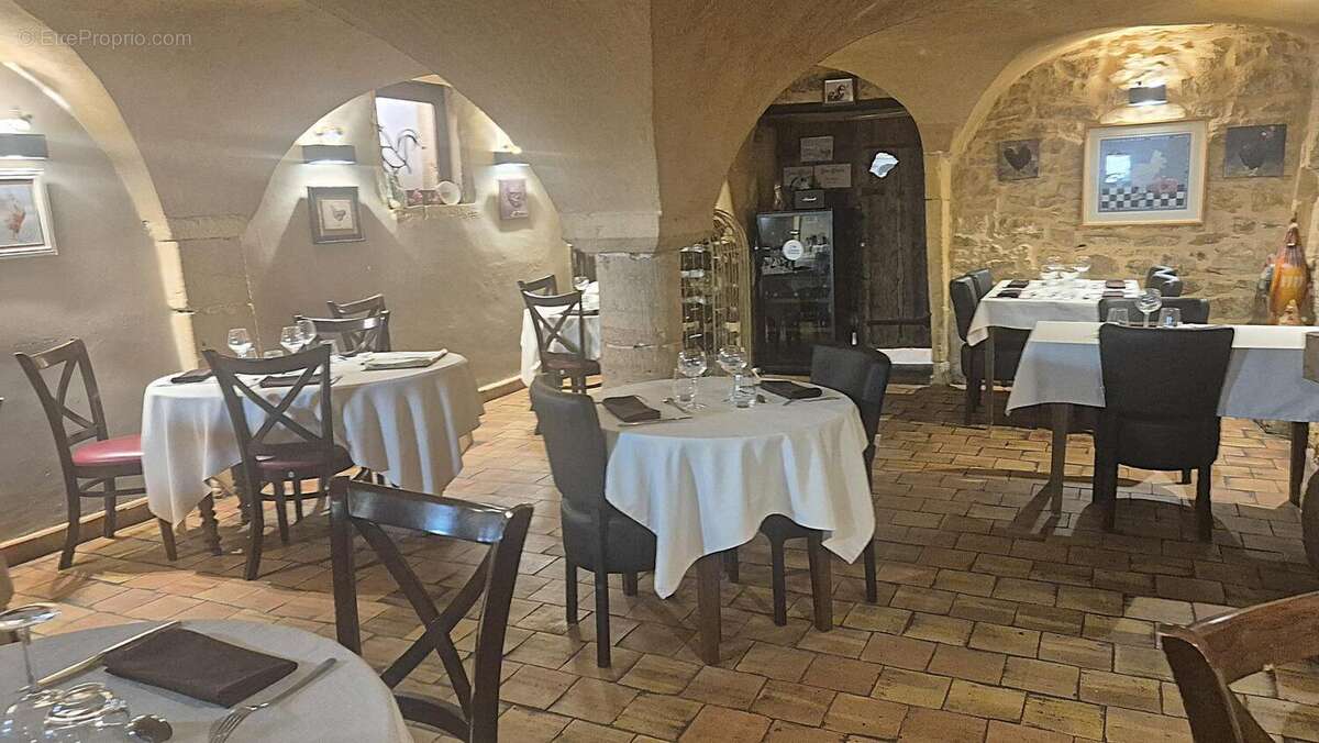 Photo 5 - Commerce à OINGT