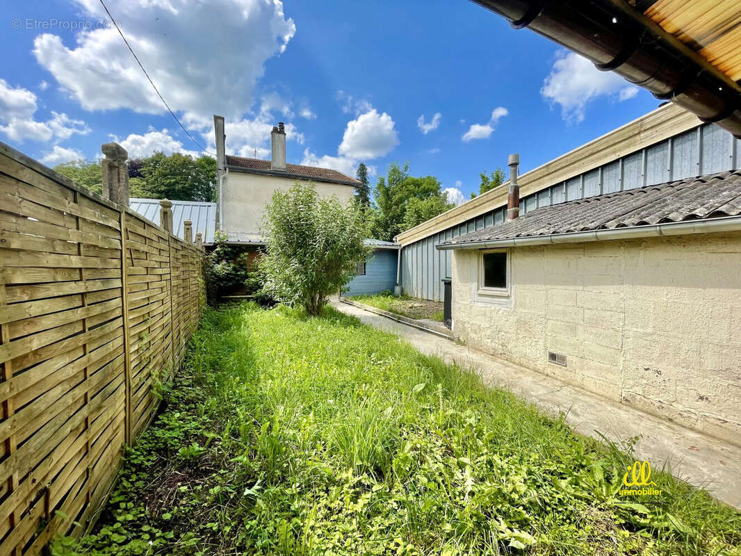 Maison à CHARLEVILLE-MEZIERES