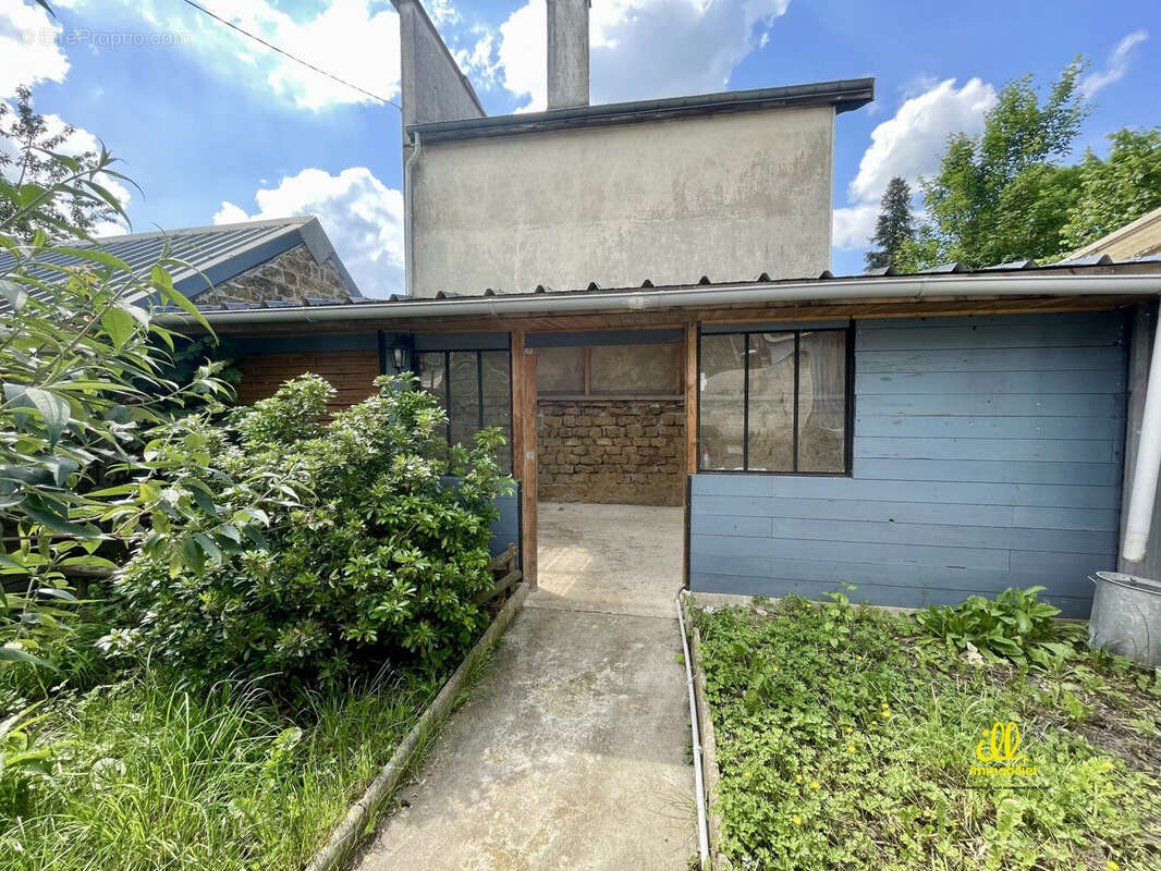 Maison à CHARLEVILLE-MEZIERES