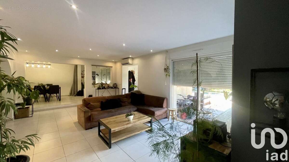 Photo 4 - Maison à BORMES-LES-MIMOSAS