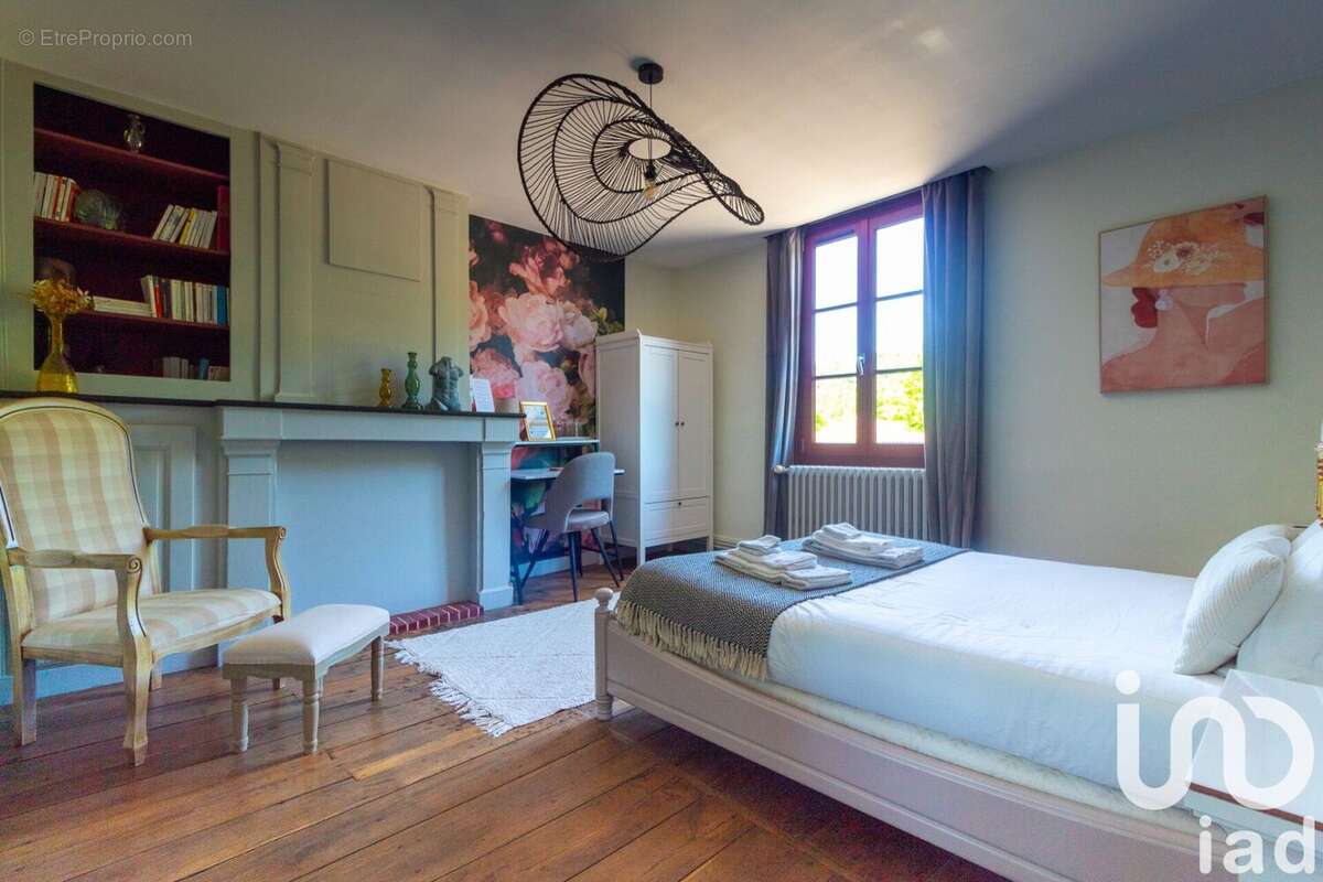 Photo 3 - Maison à SAINT-LEONARD-DE-NOBLAT