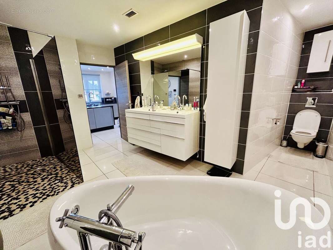 Photo 5 - Maison à ROSSELANGE