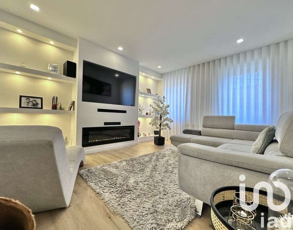 Photo 3 - Maison à AUDUN-LE-TICHE