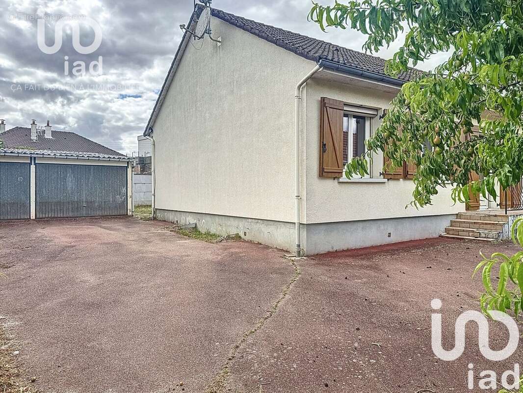 Photo 2 - Maison à MONTARGIS