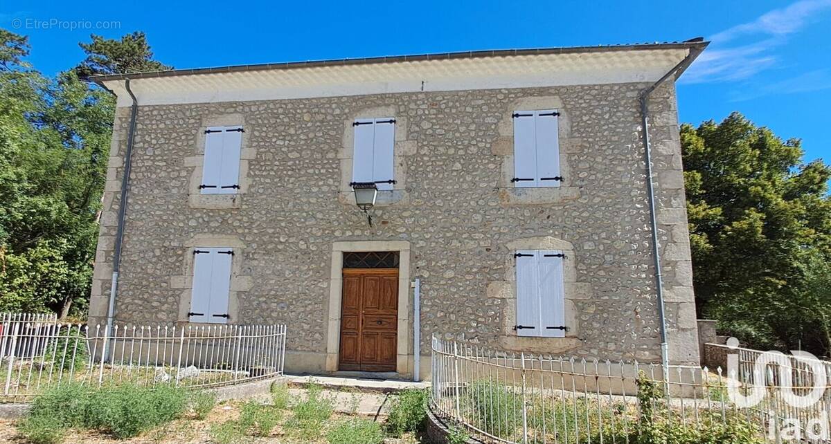 Photo 1 - Maison à RECOUBEAU-JANSAC