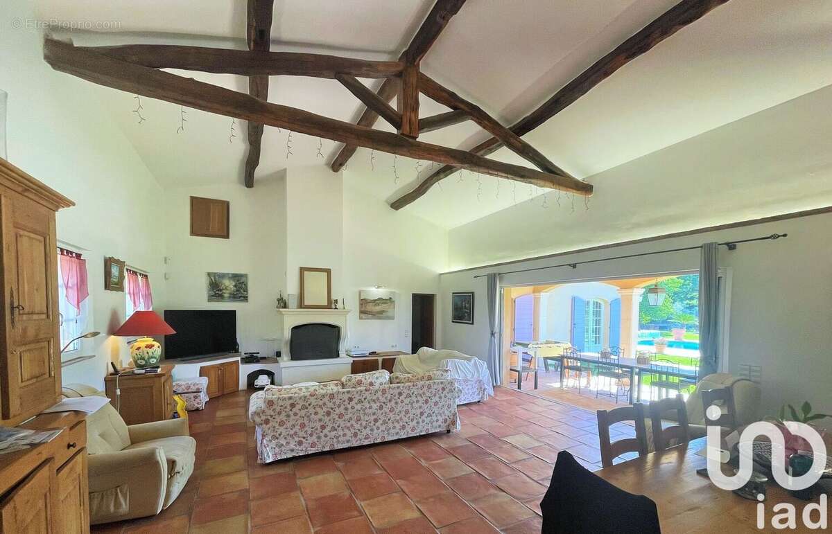 Photo 3 - Maison à COGOLIN