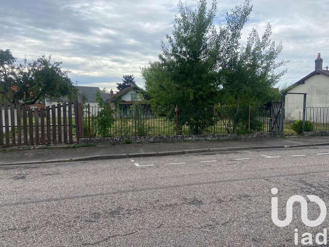 Photo 2 - Terrain à CHARMES