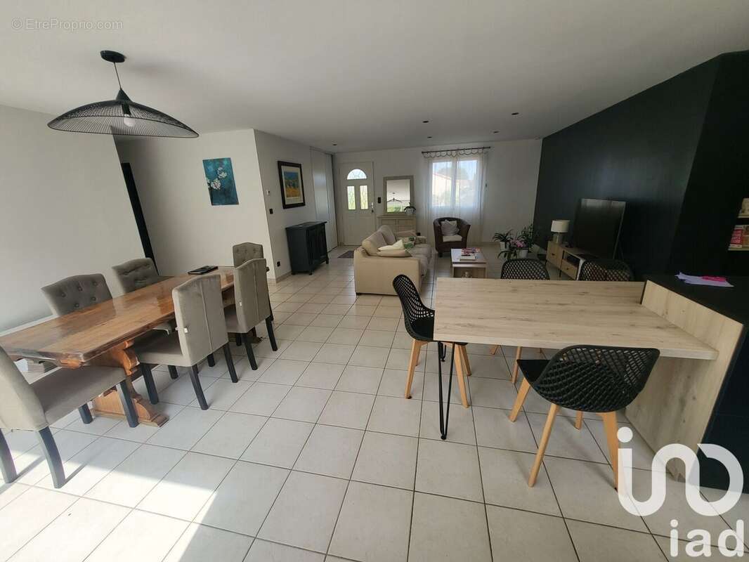 Photo 6 - Maison à NESMY