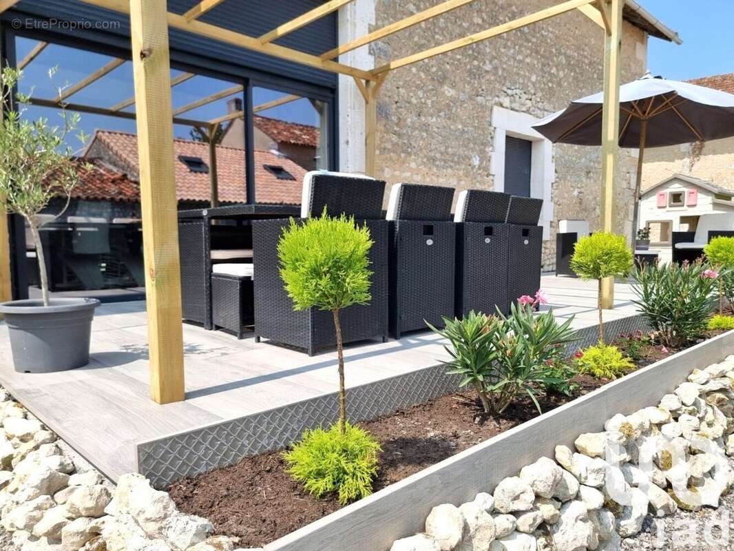 Photo 3 - Maison à VOULGEZAC