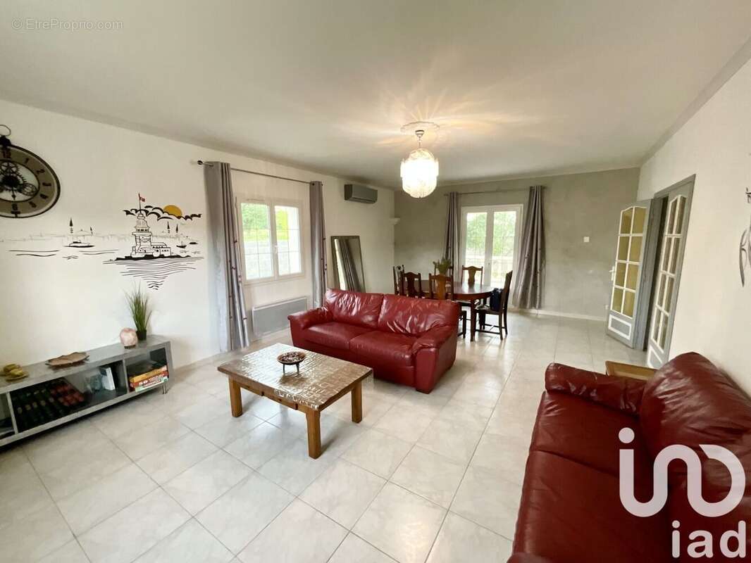 Photo 7 - Maison à RIBAUTE-LES-TAVERNES