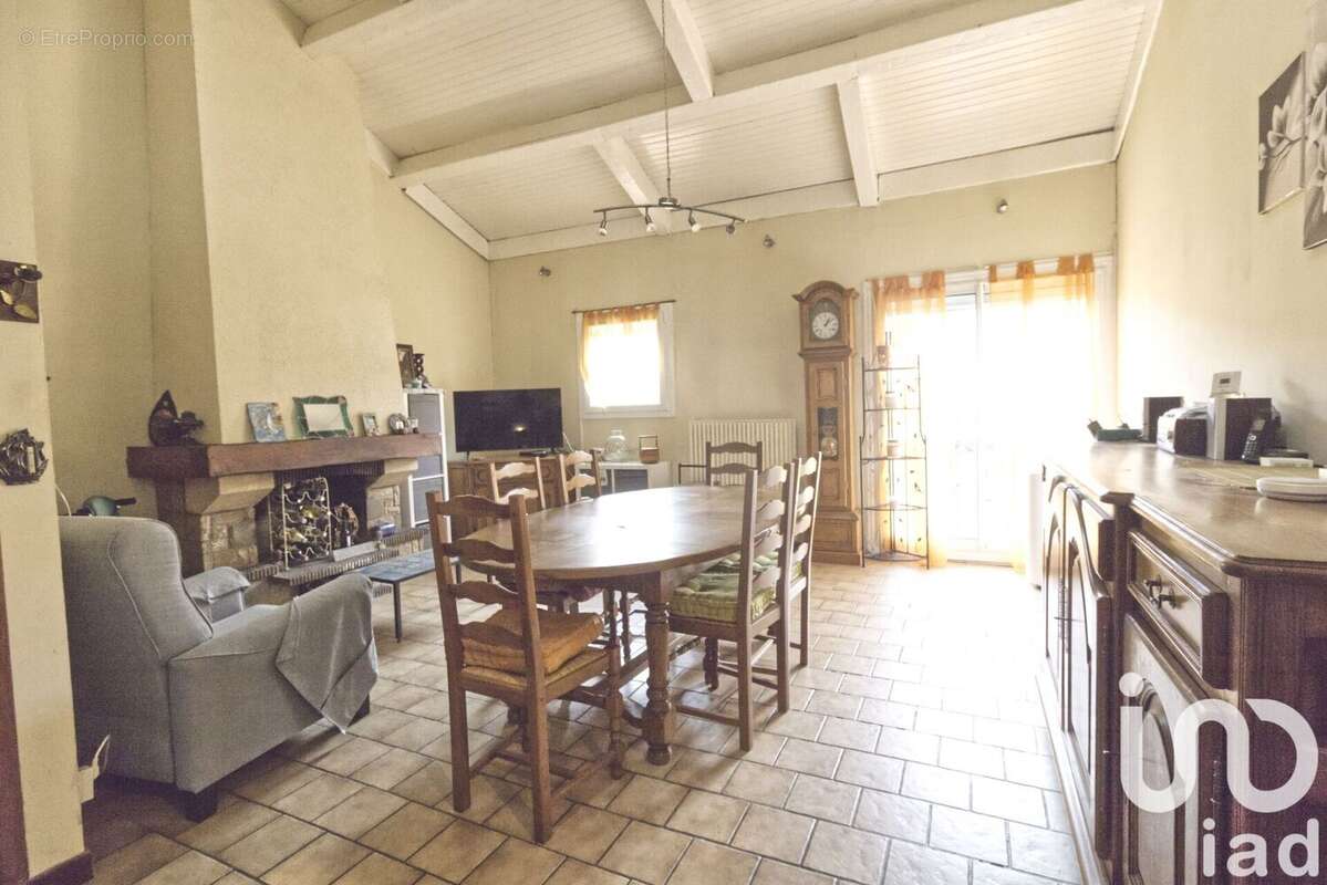 Photo 2 - Maison à PUISEUX-EN-FRANCE