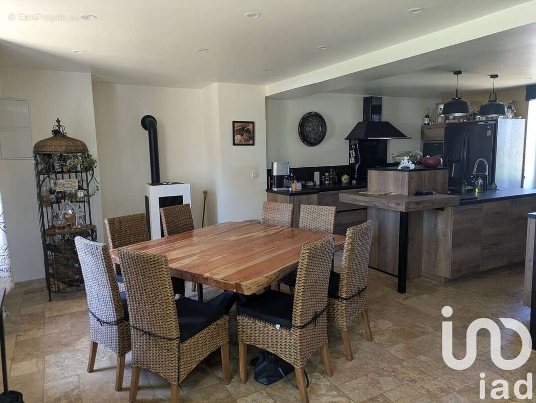 Photo 5 - Maison à LE BUISSON-DE-CADOUIN