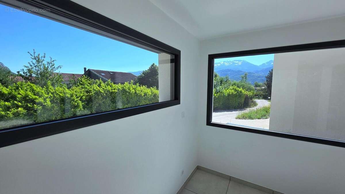 Photo 6 - Maison à BERNIN