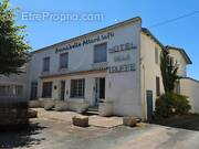 Photo 1 - Commerce à SORGES